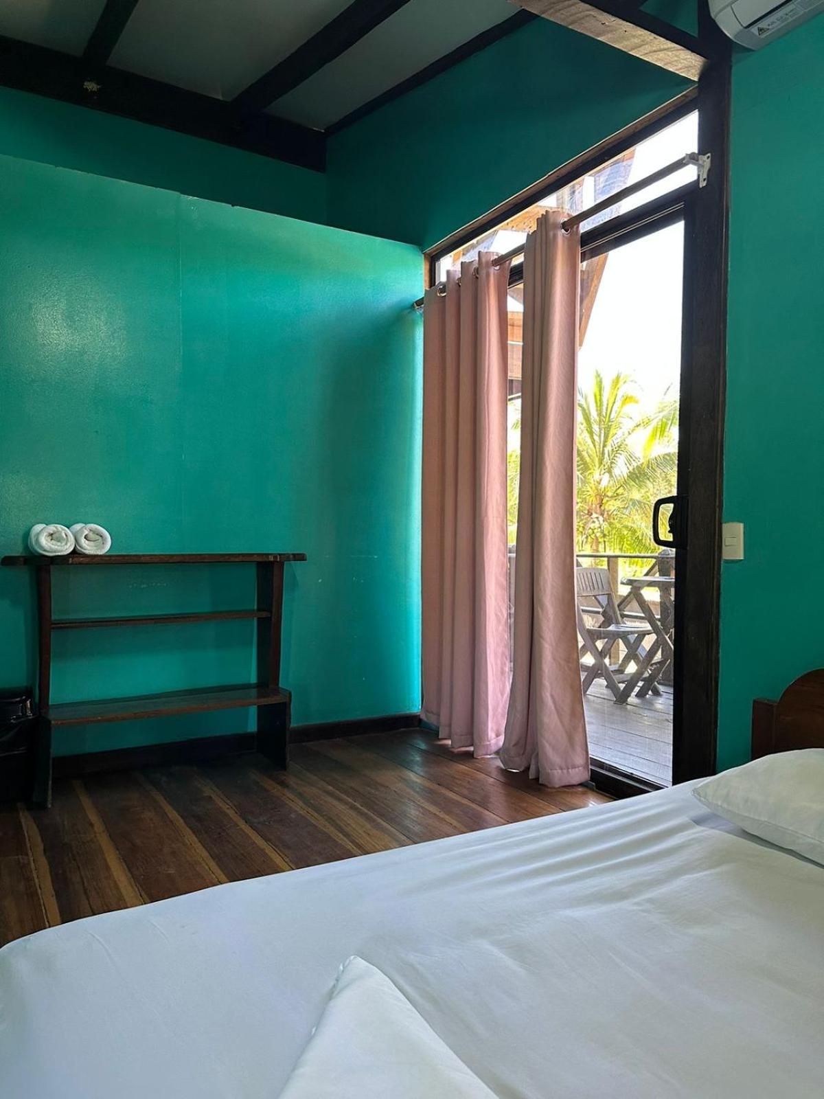 Playa Negra Brewing Beachfront Hotel Puerto Viejo de Talamanca Buitenkant foto